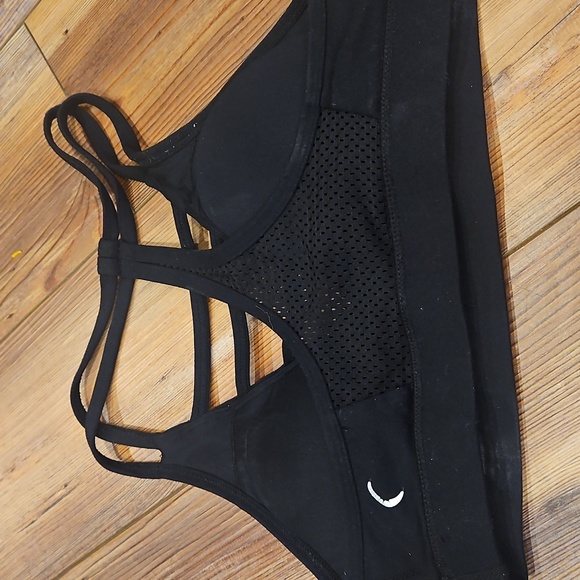 Zyia active Black Strappy Sports Bra - Picture 3 of 4